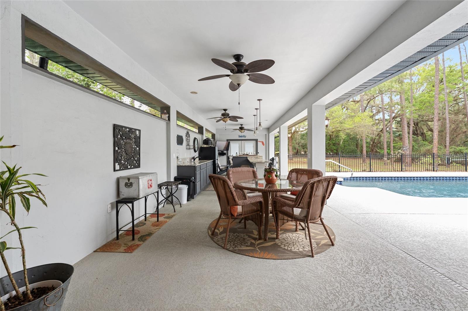 KENWOOD - Residential