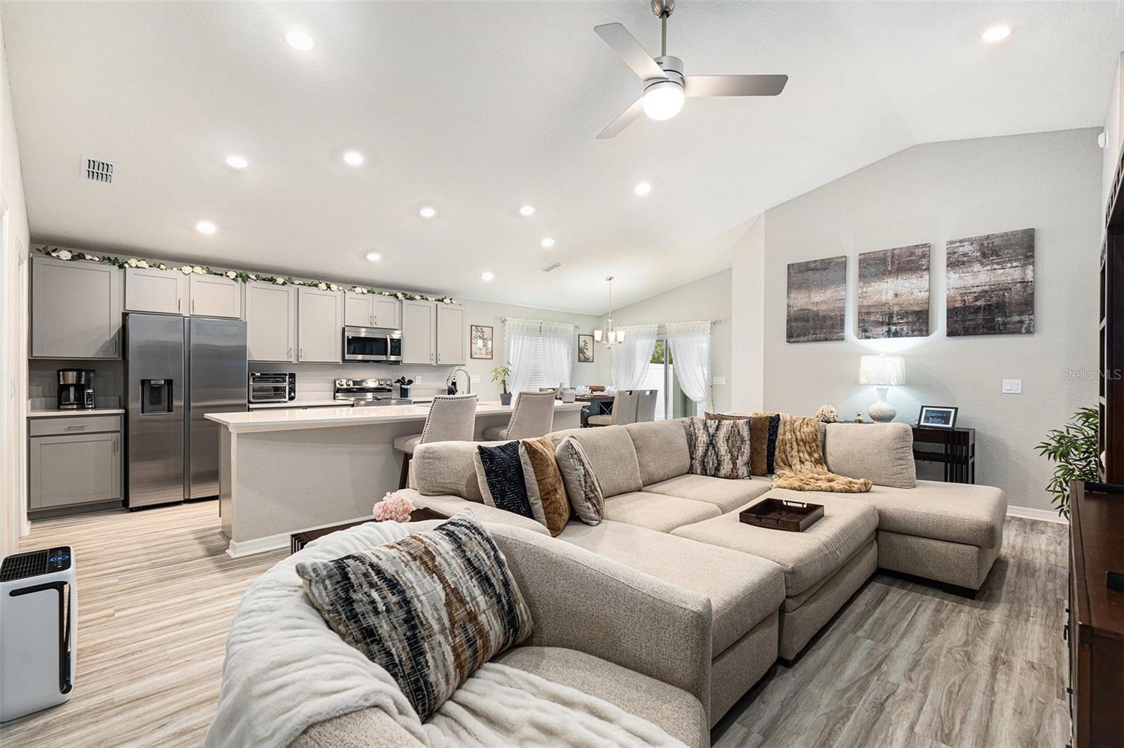 CHAPEL CRK VLGS 7 & 8 PH 1-3 - Residential