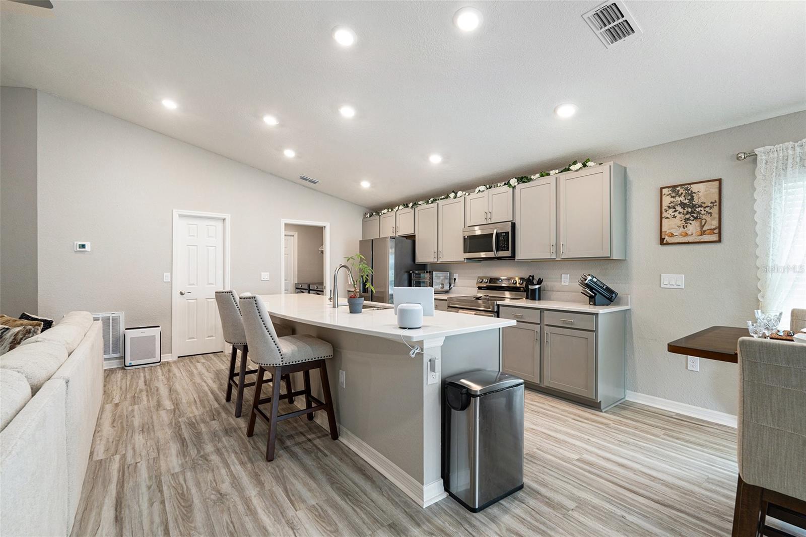 CHAPEL CRK VLGS 7 & 8 PH 1-3 - Residential