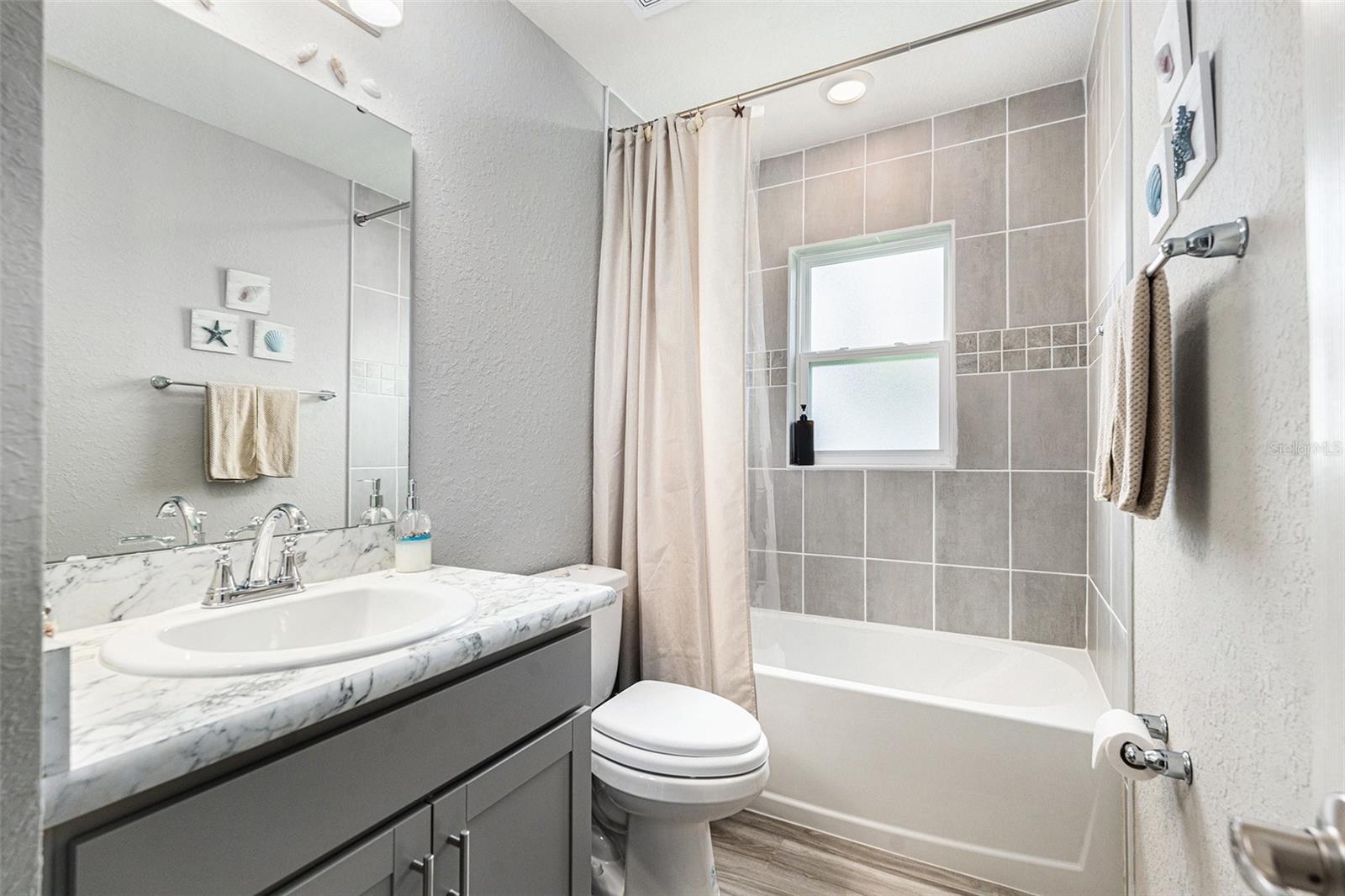 CHAPEL CRK VLGS 7 & 8 PH 1-3 - Residential