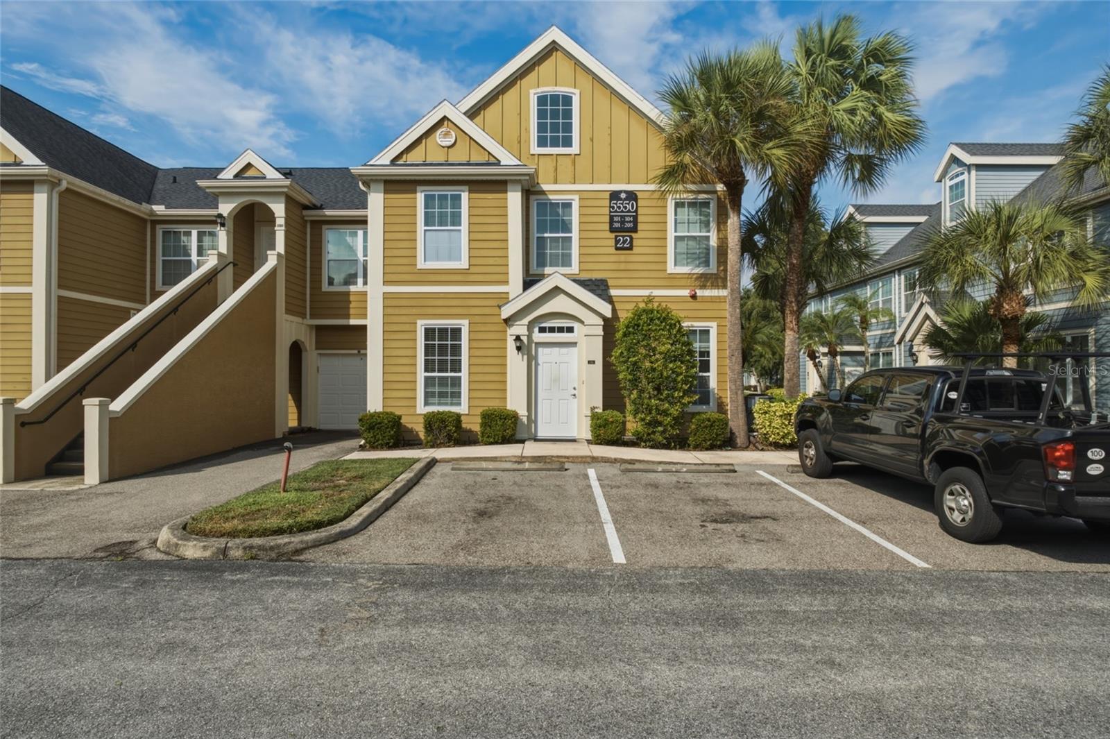 5550 ROSEHILL ROAD 102
