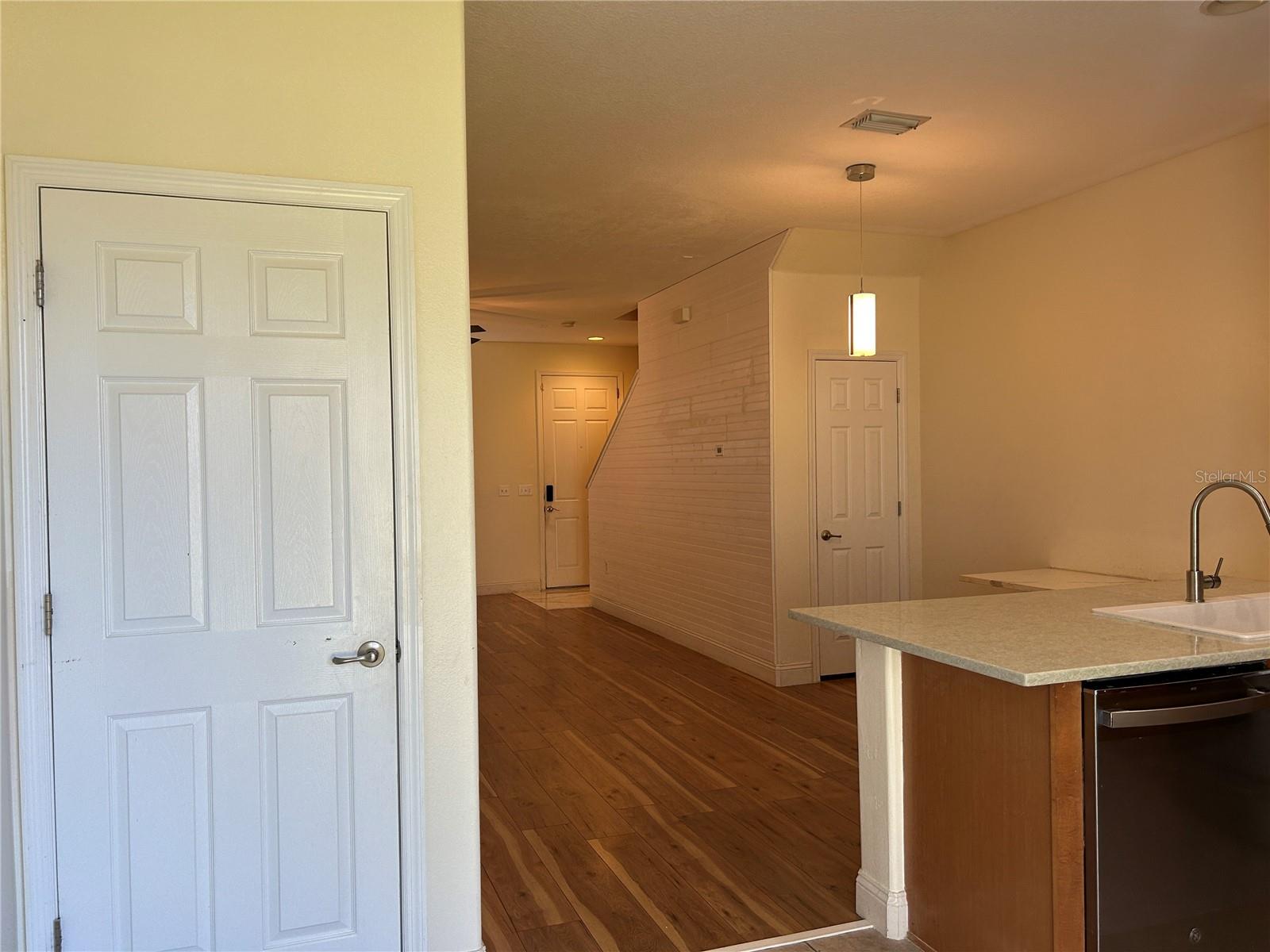 SAWGRASS VILLAGE - Residential