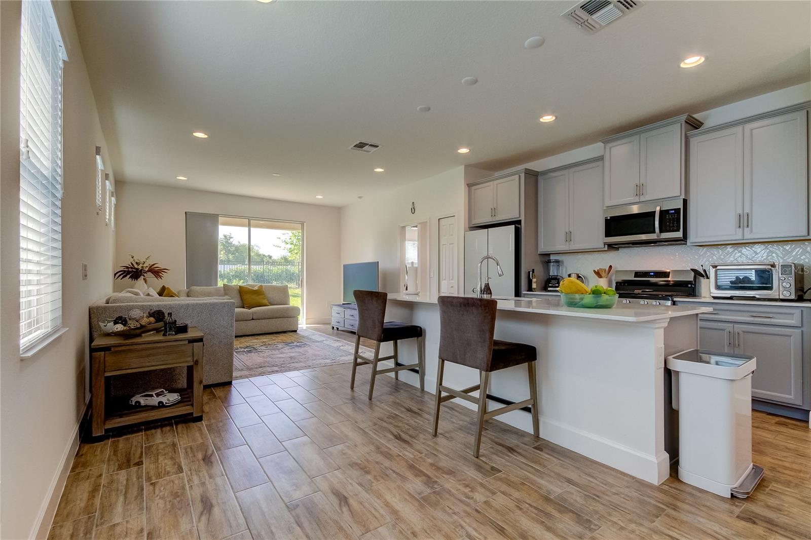 WATERSET PH 5B-2 - Residential Lease