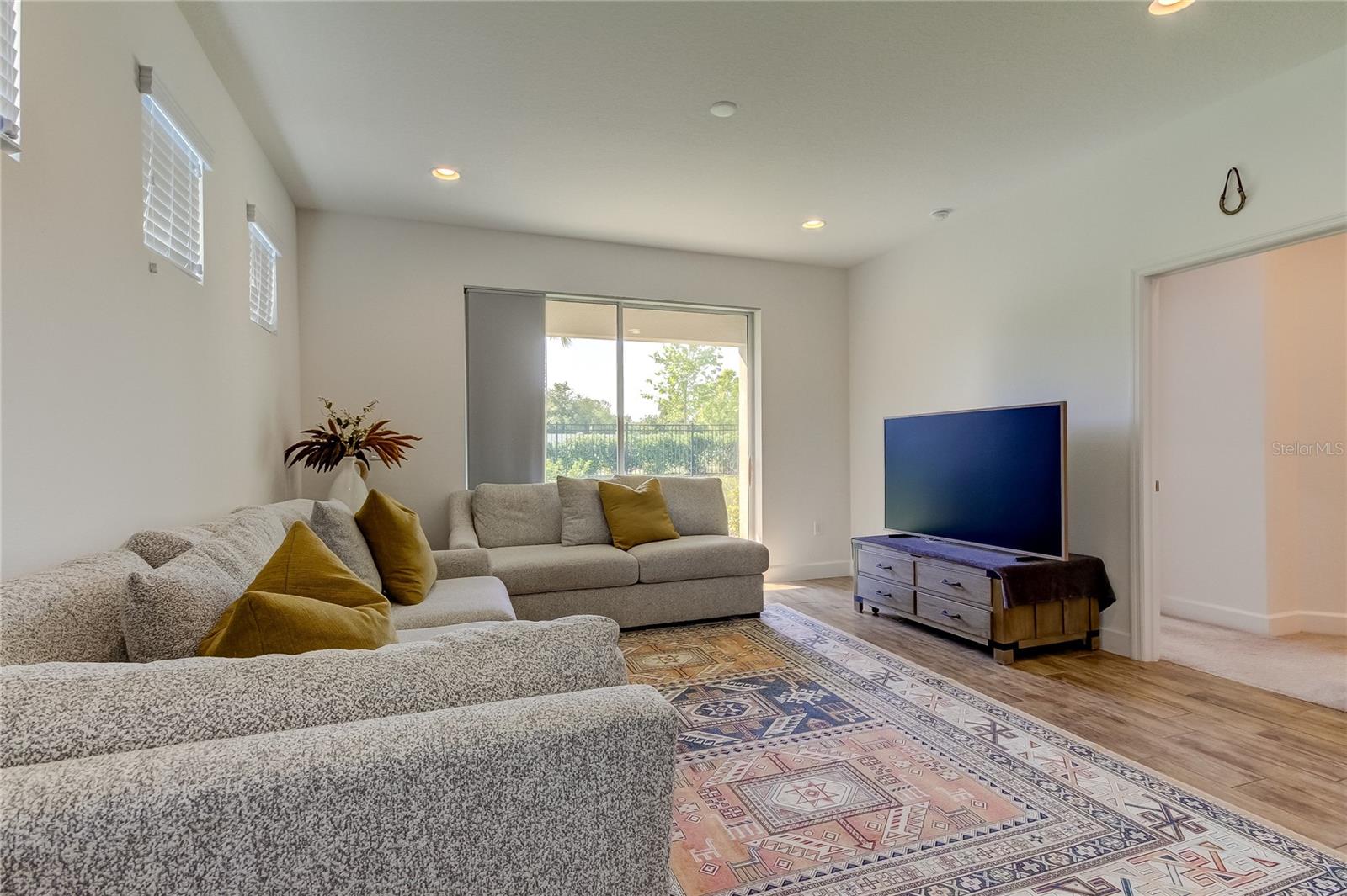 WATERSET PH 5B-2 - Residential Lease