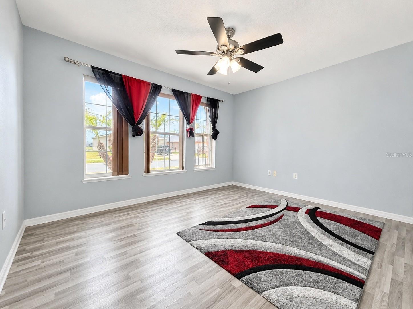 2221 PARIA LANE