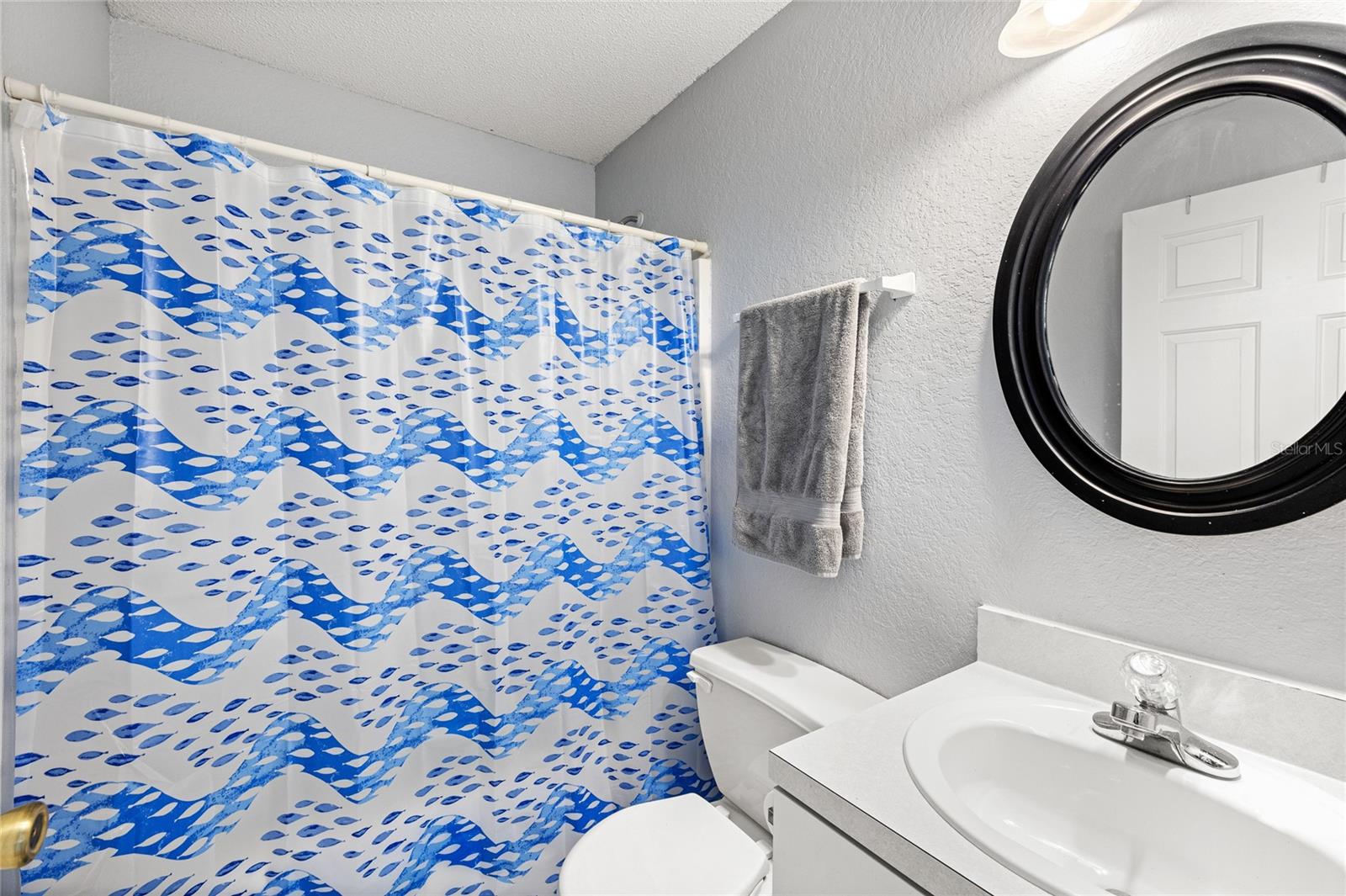 EAGLE POINT - Residential