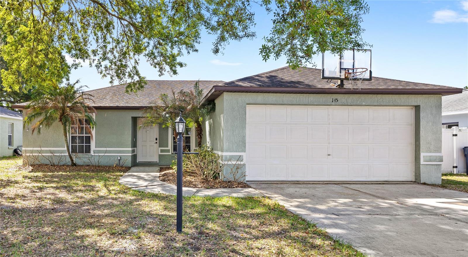 EAGLE POINT - Residential