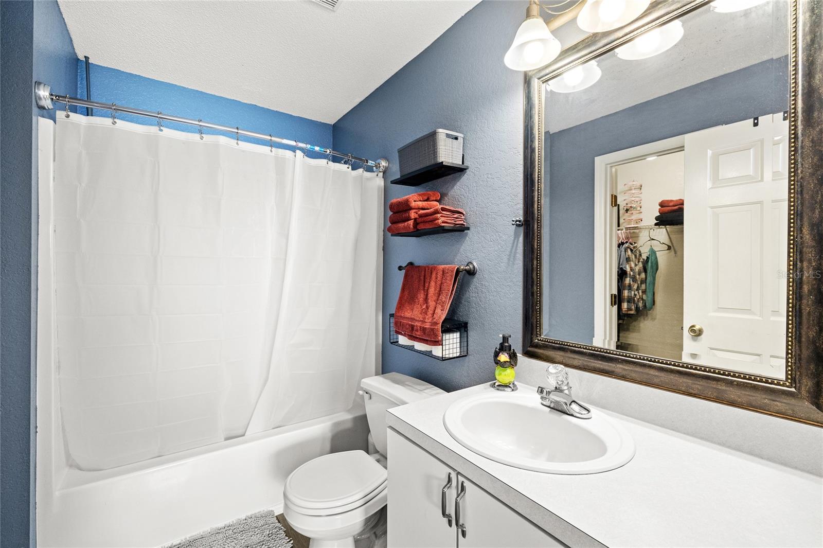 EAGLE POINT - Residential