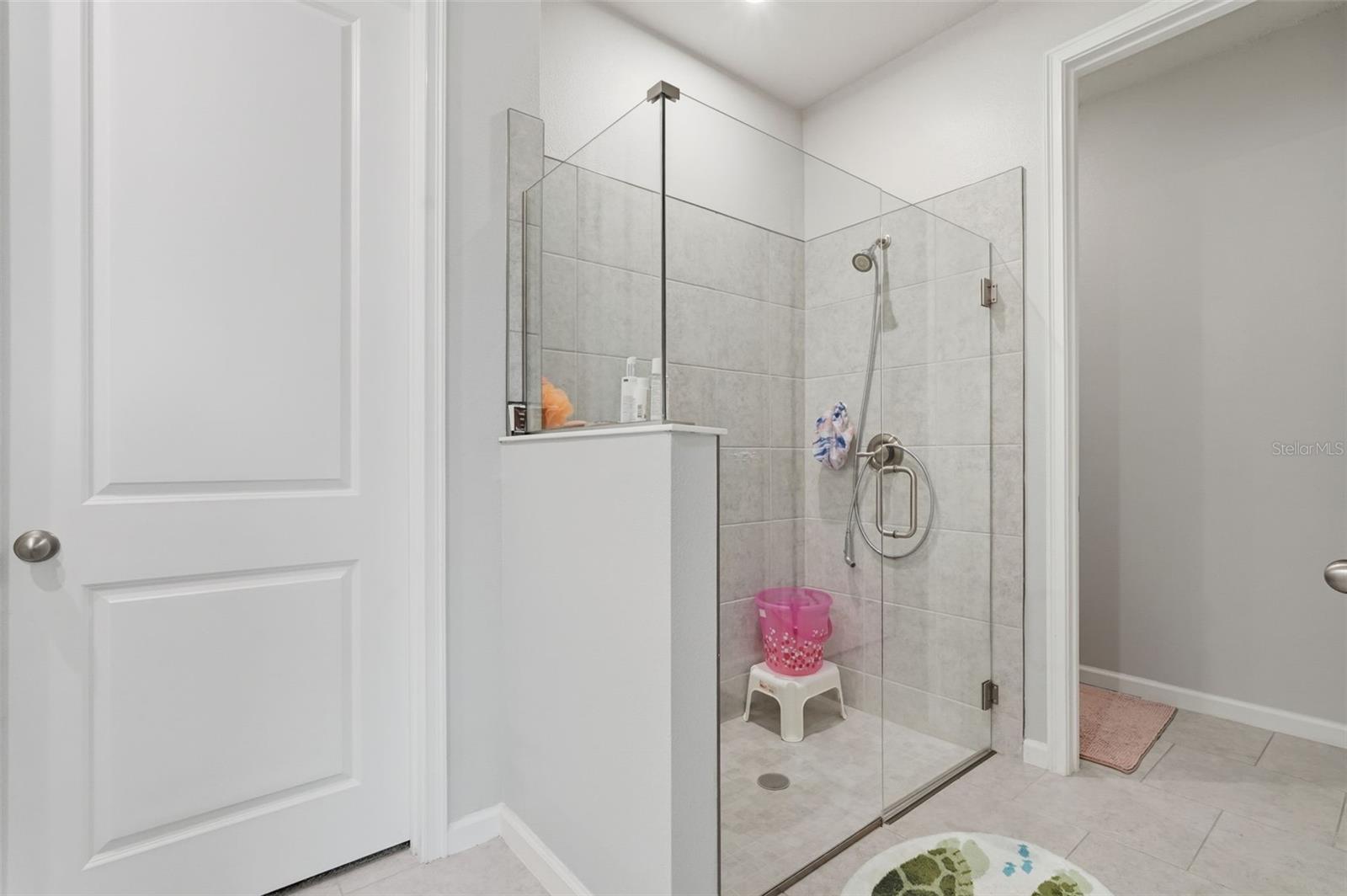 CHAPEL XINGS PCLS G1 & G2 - Residential Lease