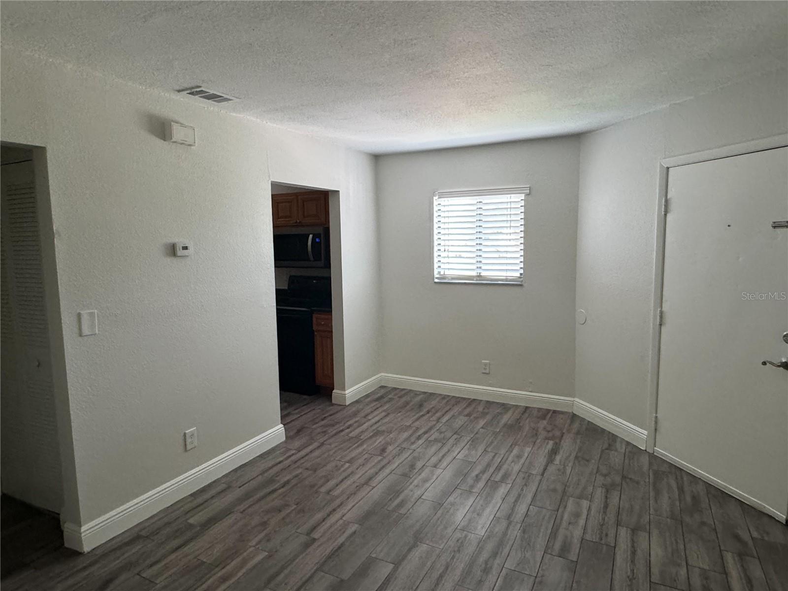 MERIDIAN LUXURY CONDO - Residential Lease