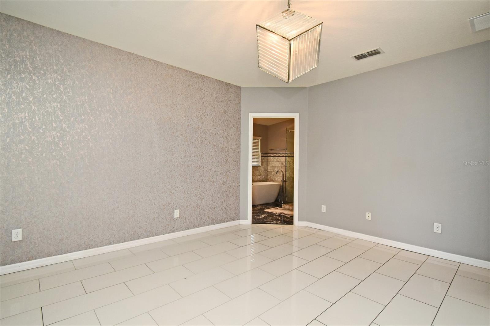 CLAYTON ESTATES - Residential Lease