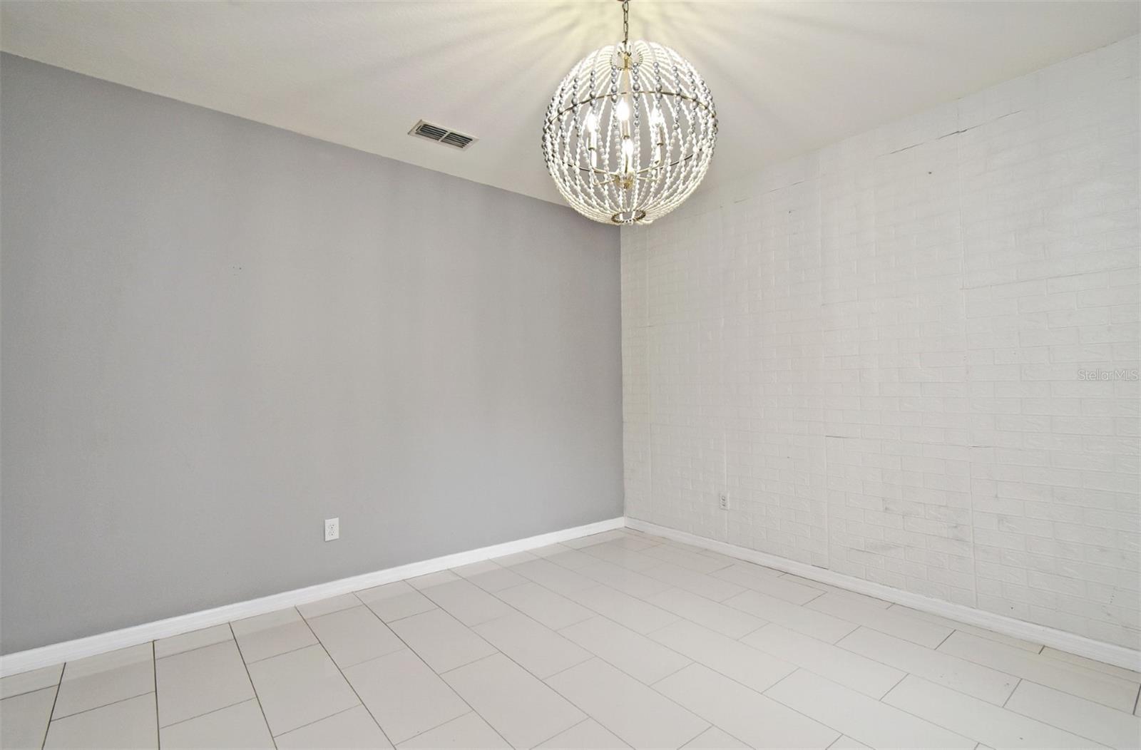 CLAYTON ESTATES - Residential Lease