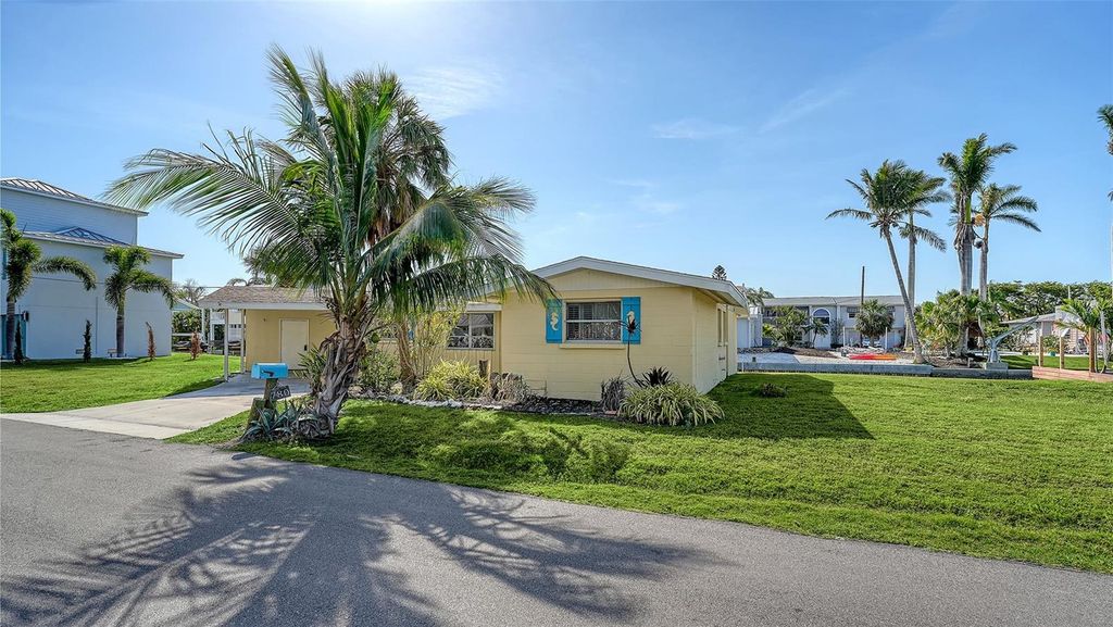 Photo of 780 Jungle Queen Way, Longboat Key, FL 34228 (MLS # A4649830)
