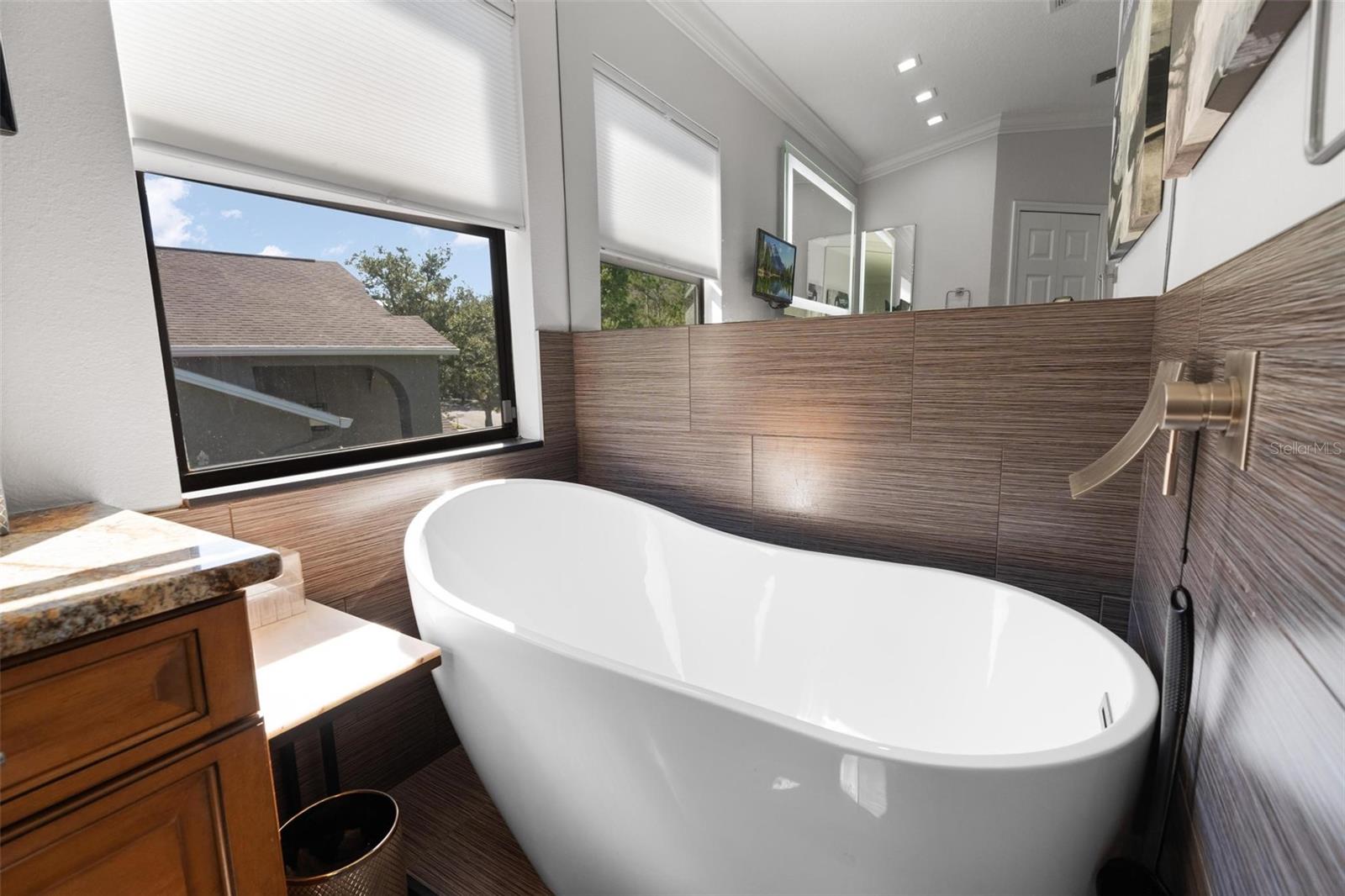 CANTERBURY VILLAGE THIRD ADD - Residential Lease