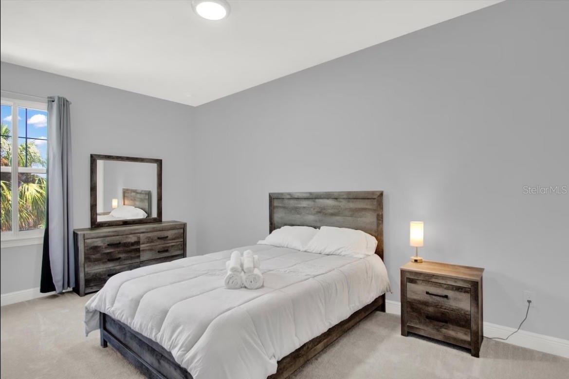 COURIER CITY - Residential Lease