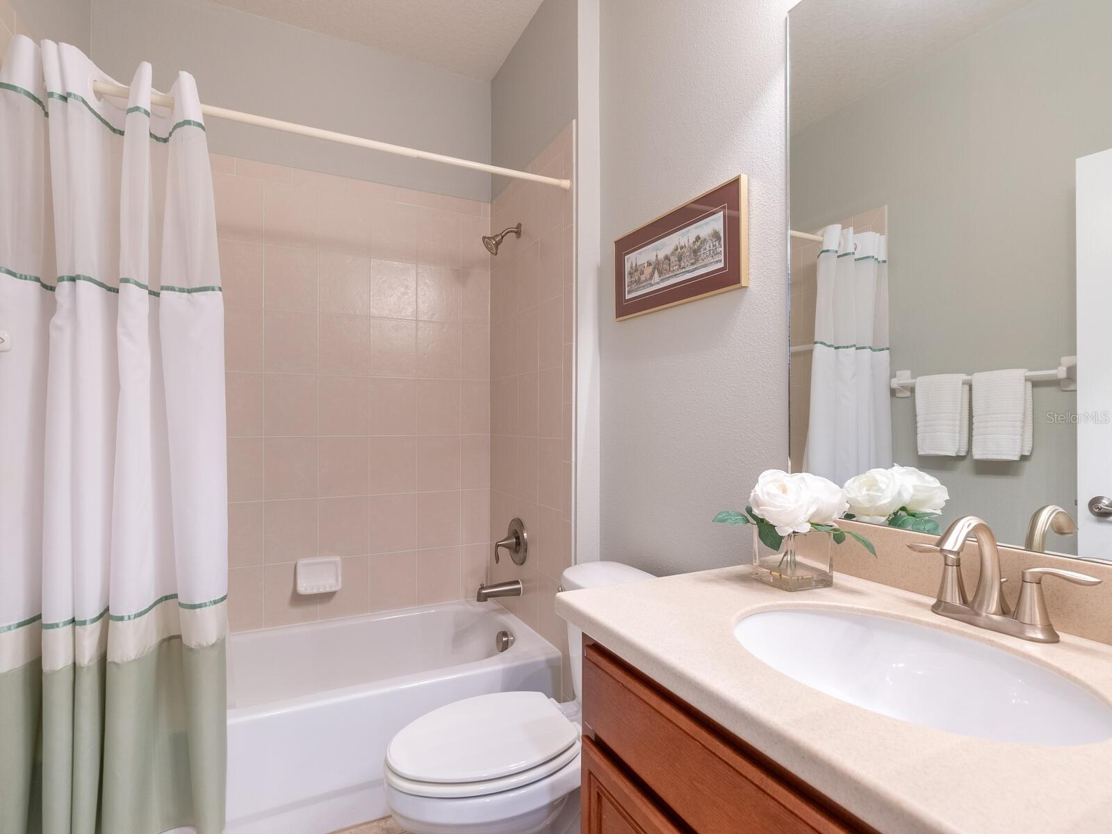 VENETIAN FALLS PH 3 - Residential