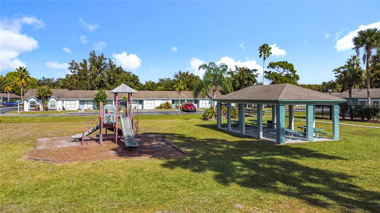 CHELSEA SQUARE 3 - Residential