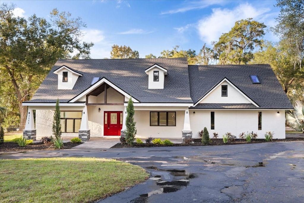 Photo of 1151 Oakpoint Circle, Apopka, FL 32712 (MLS # O6363306)