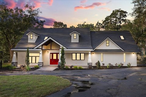 Photo of 1151 Oakpoint Circle, Apopka, FL 32712 (MLS # O6363306)