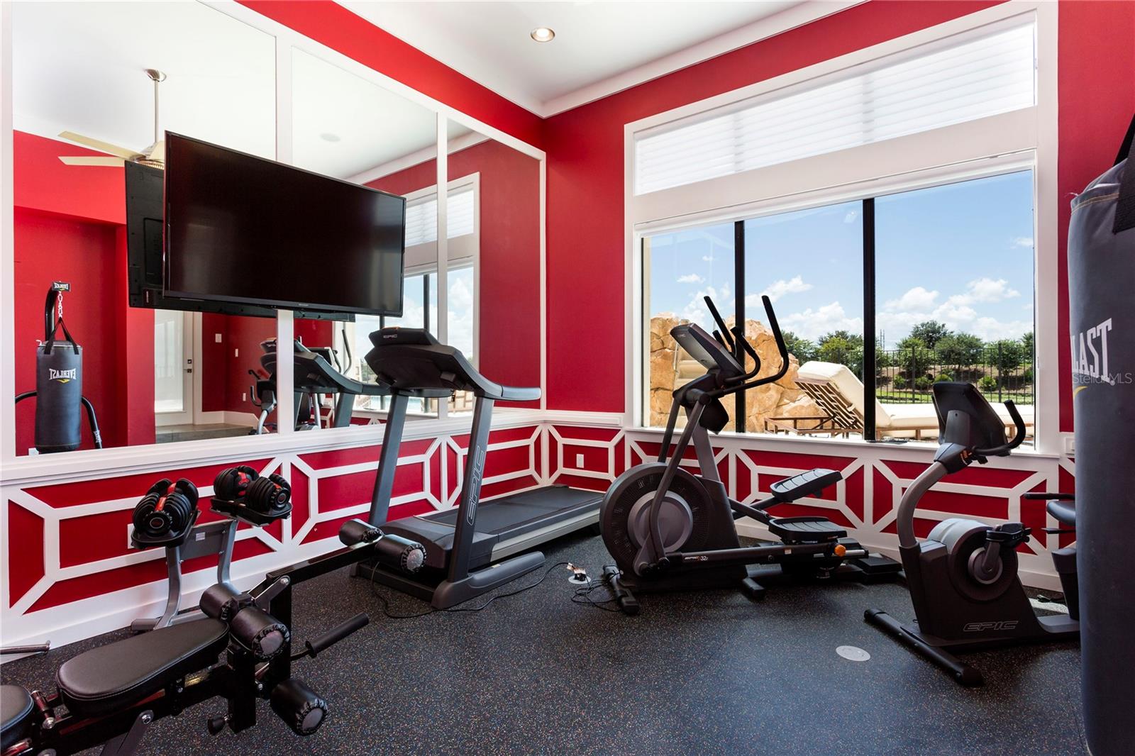 REUNION WEST VLGS NORTH - Residential