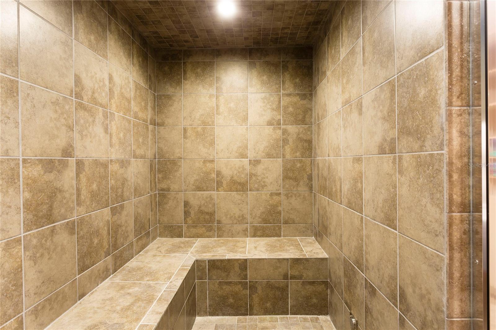 REUNION WEST VLGS NORTH - Residential