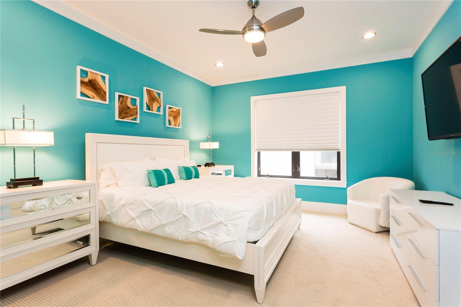 REUNION WEST VLGS NORTH - Residential