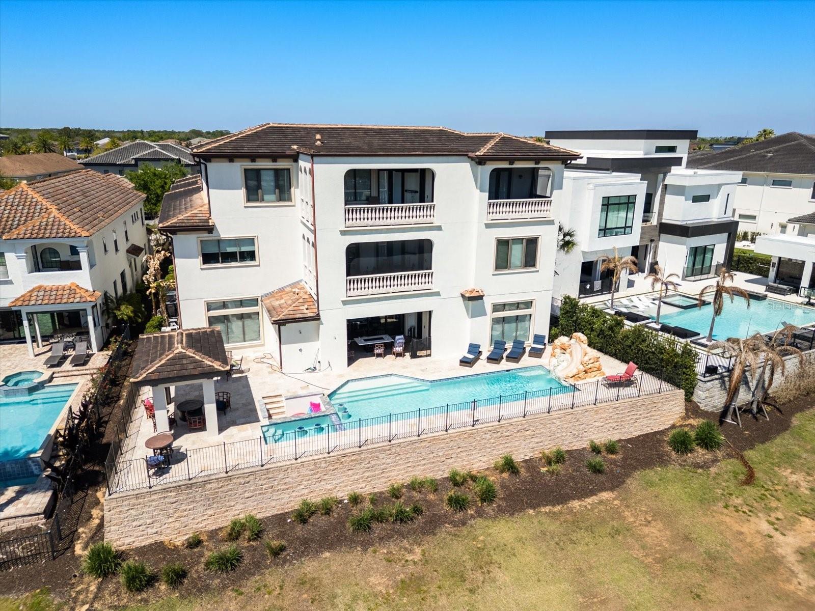 905 GOLDEN BEAR DRIVE