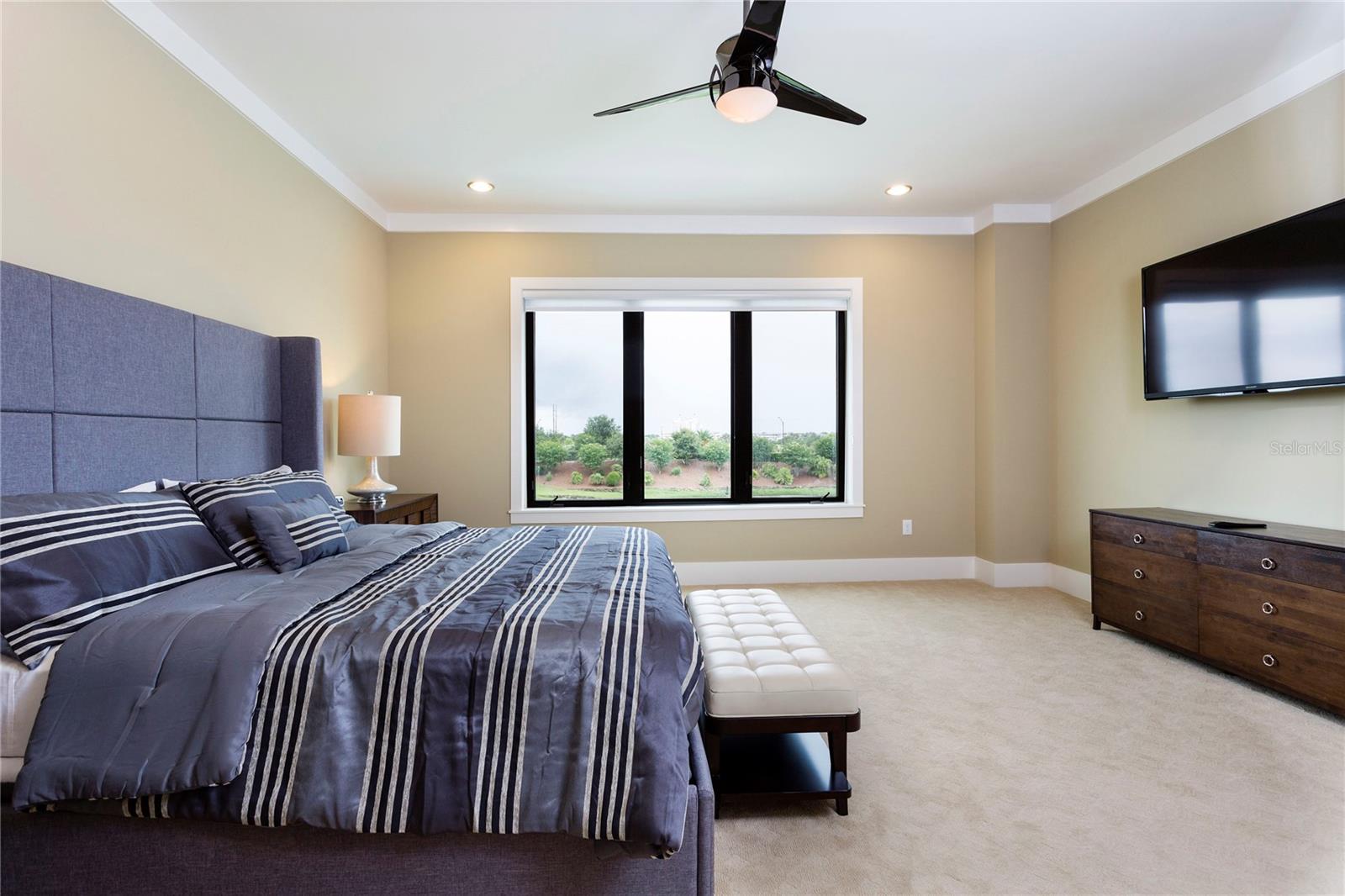 REUNION WEST VLGS NORTH - Residential