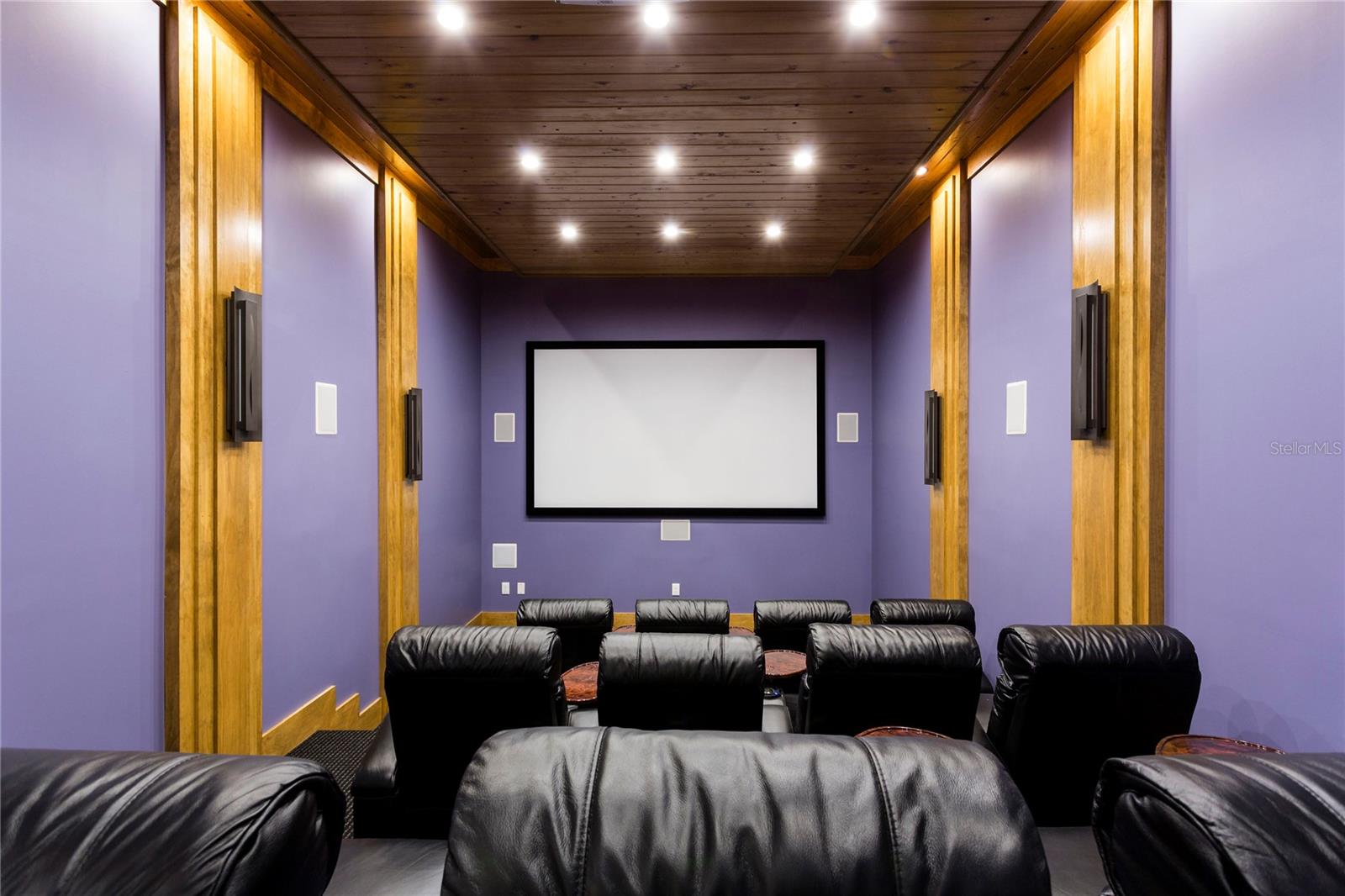 REUNION WEST VLGS NORTH - Residential