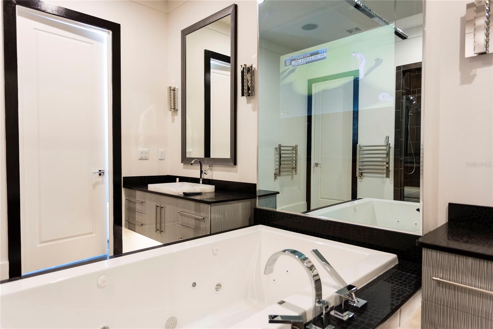 REUNION WEST VLGS NORTH - Residential