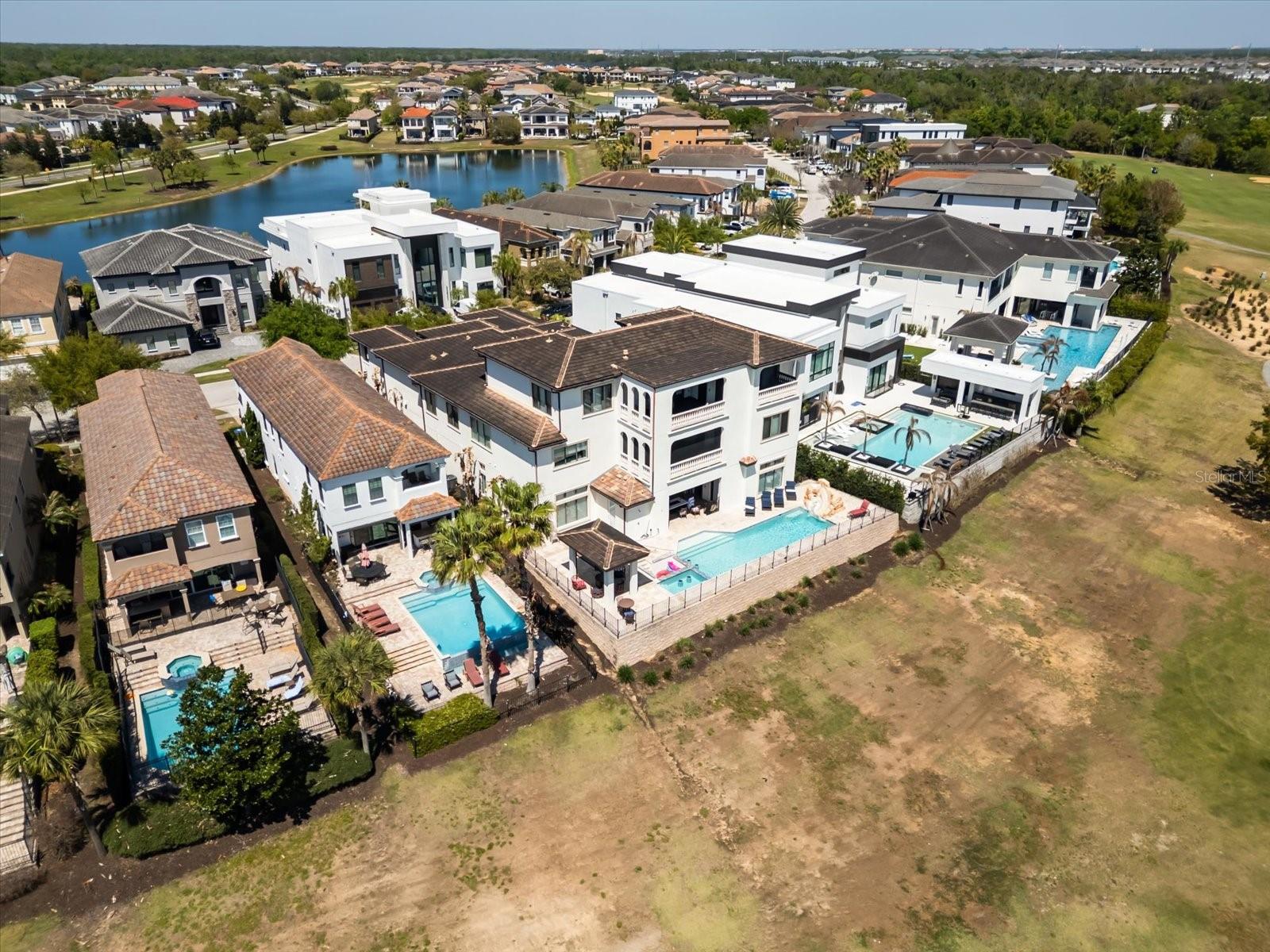 REUNION WEST VLGS NORTH - Residential