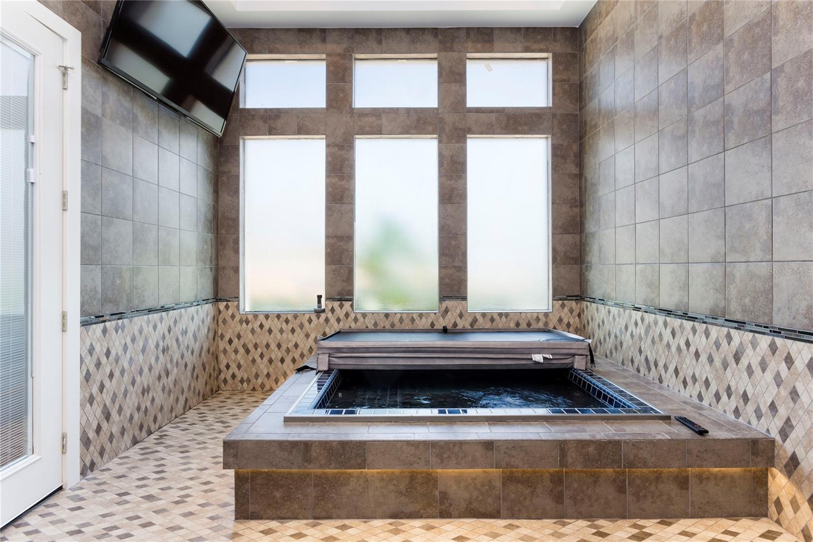 REUNION WEST VLGS NORTH - Residential