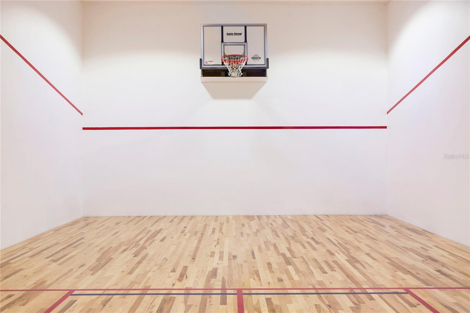 REUNION WEST VLGS NORTH - Residential