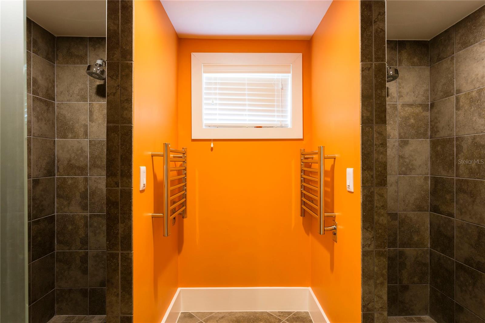 REUNION WEST VLGS NORTH - Residential