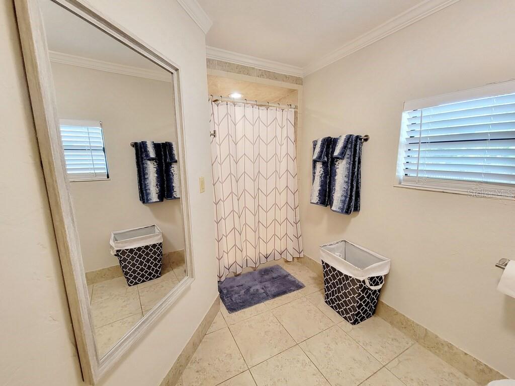 SOUTH HIGHLAND AMD OF - Residential Lease