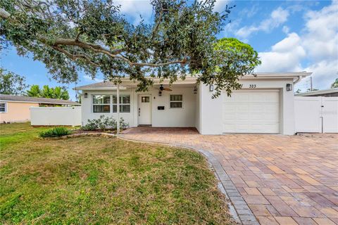 Photo of 323 Freeport Avenue NE, St Petersburg, FL 33702 (MLS # TB8441048)