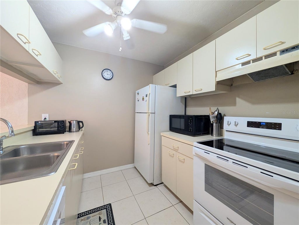 Photo of 3609 59th Avenue W #3609, Bradenton, FL 34210 (MLS # A4699948)
