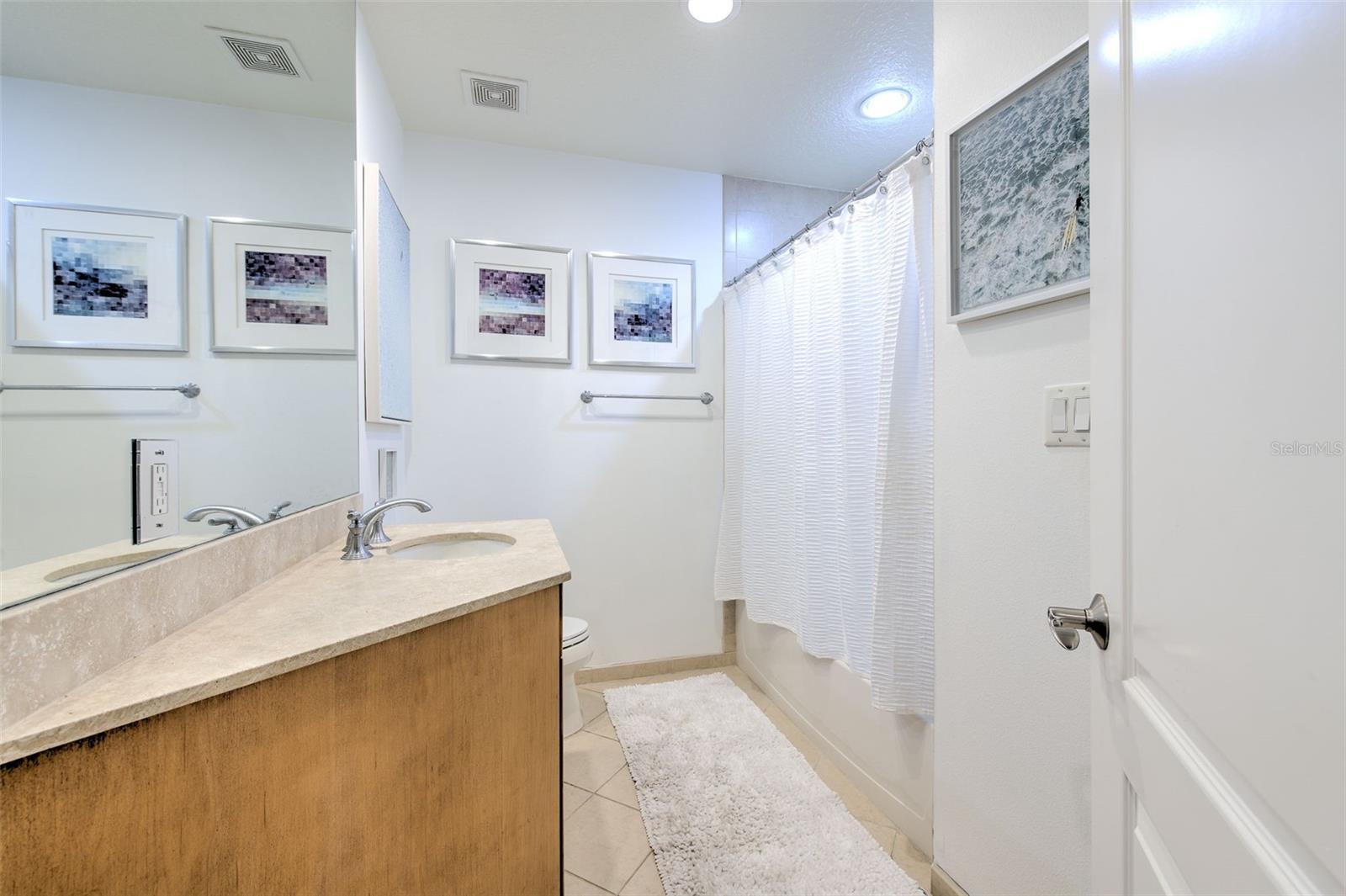 BELLE HARBOR CONDO - Residential Lease