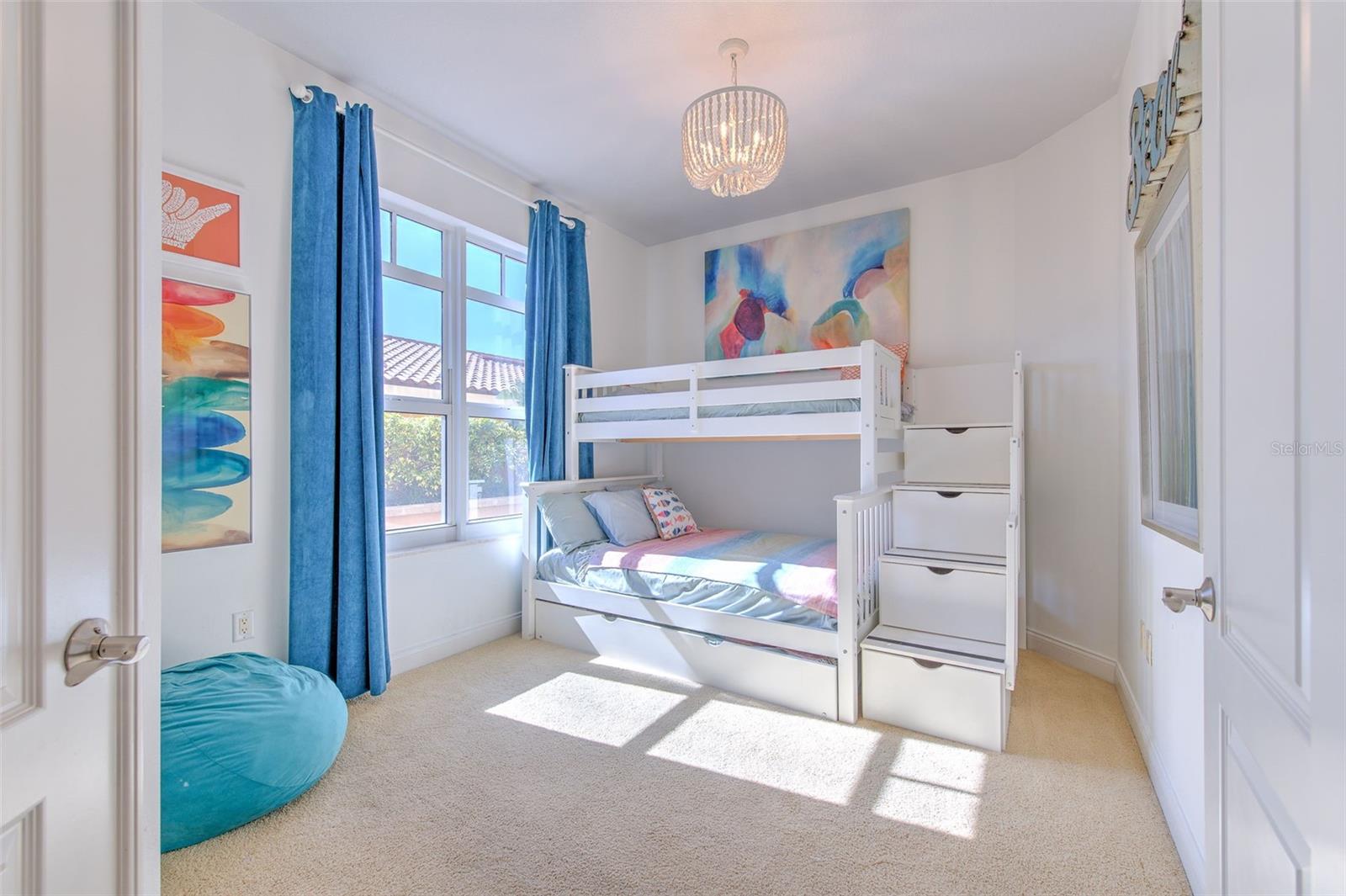 BELLE HARBOR CONDO - Residential Lease