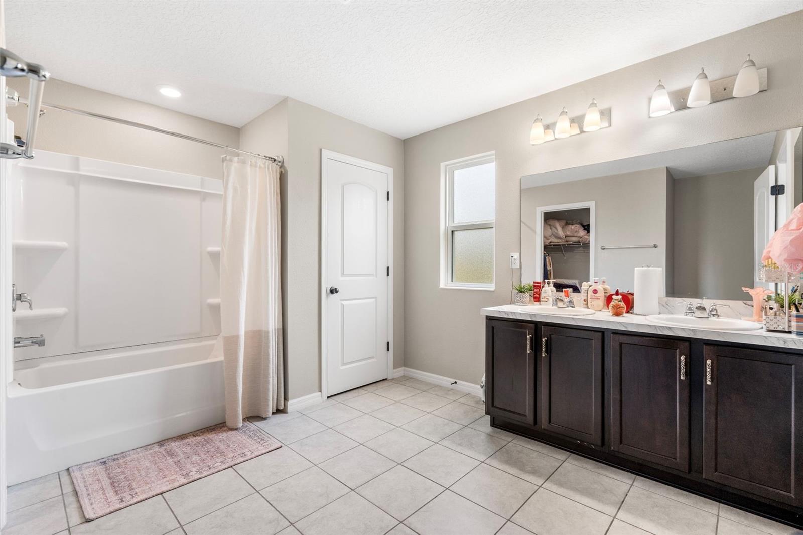 B3Z | NORTHGATE PHASE 2 - Residential