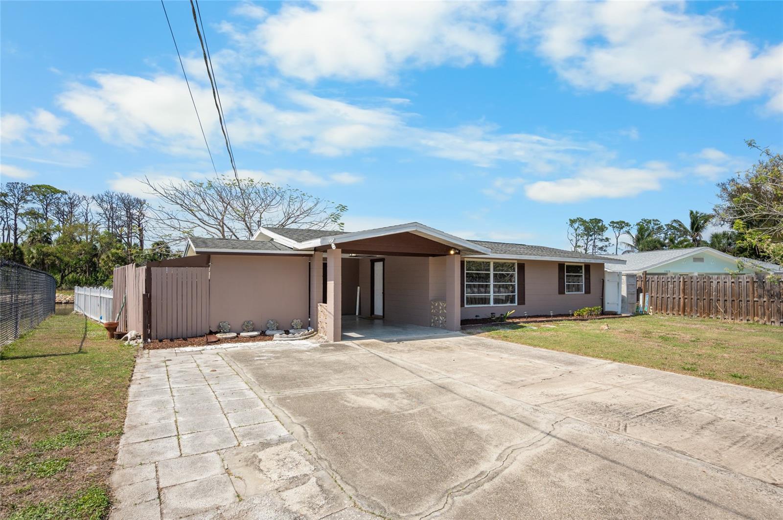 WOODBRIDGE - Residential