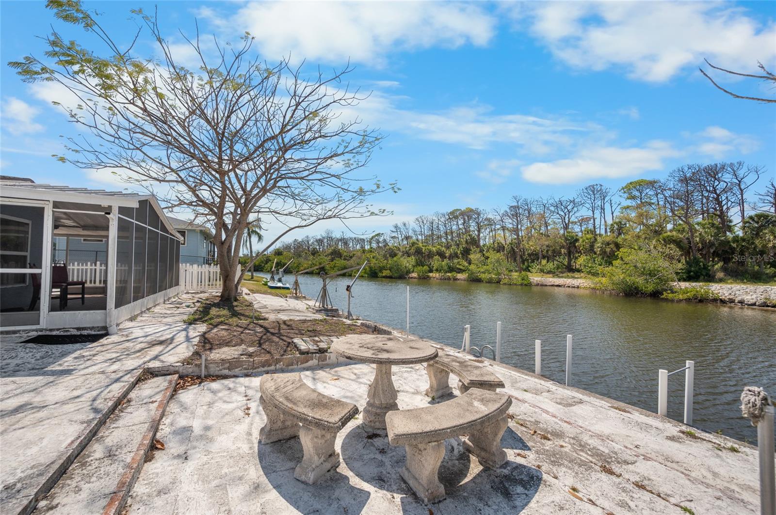 WOODBRIDGE - Residential