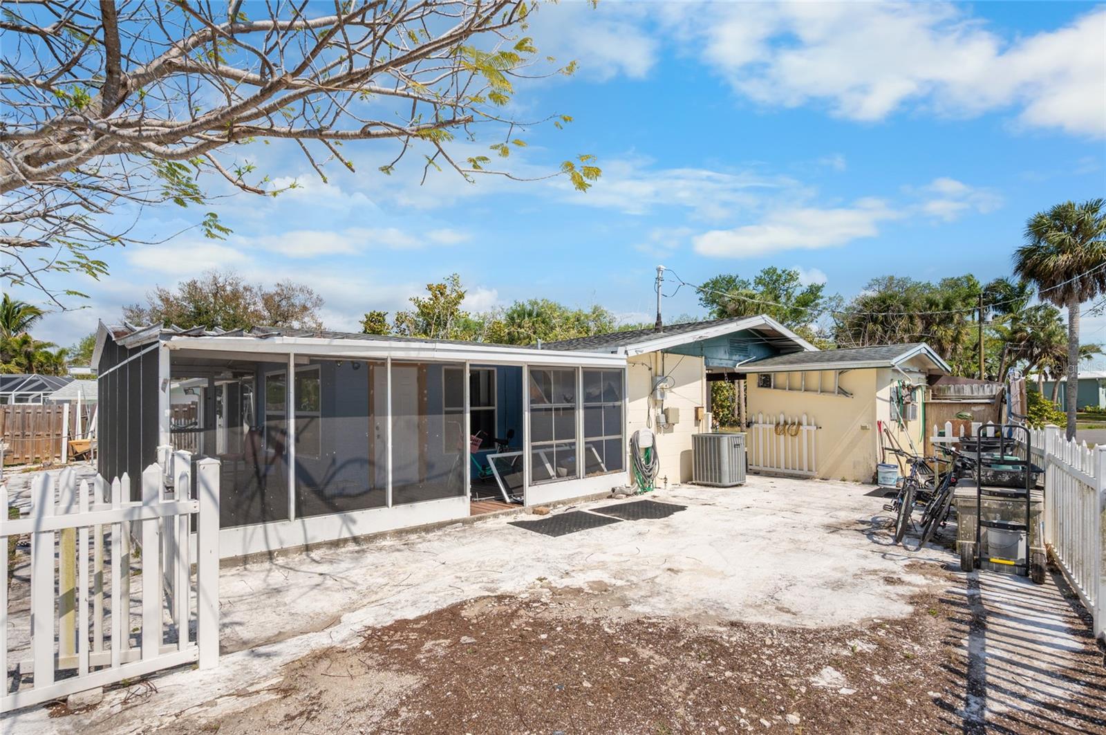 WOODBRIDGE - Residential