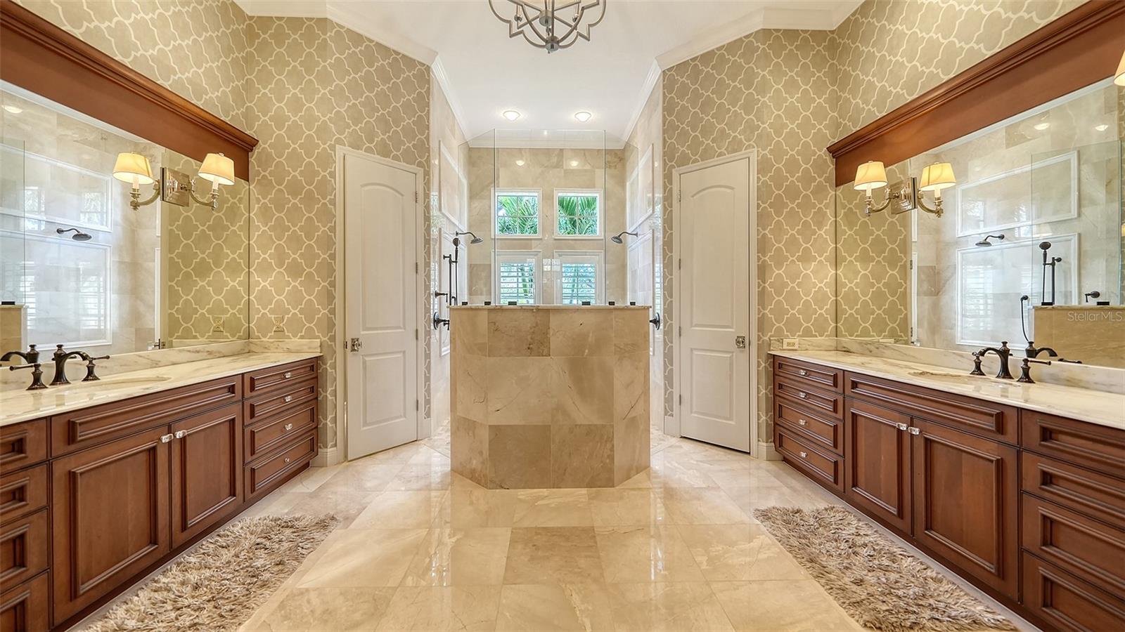 LAKEWOOD RANCH COUNTRY CLUB - Residential