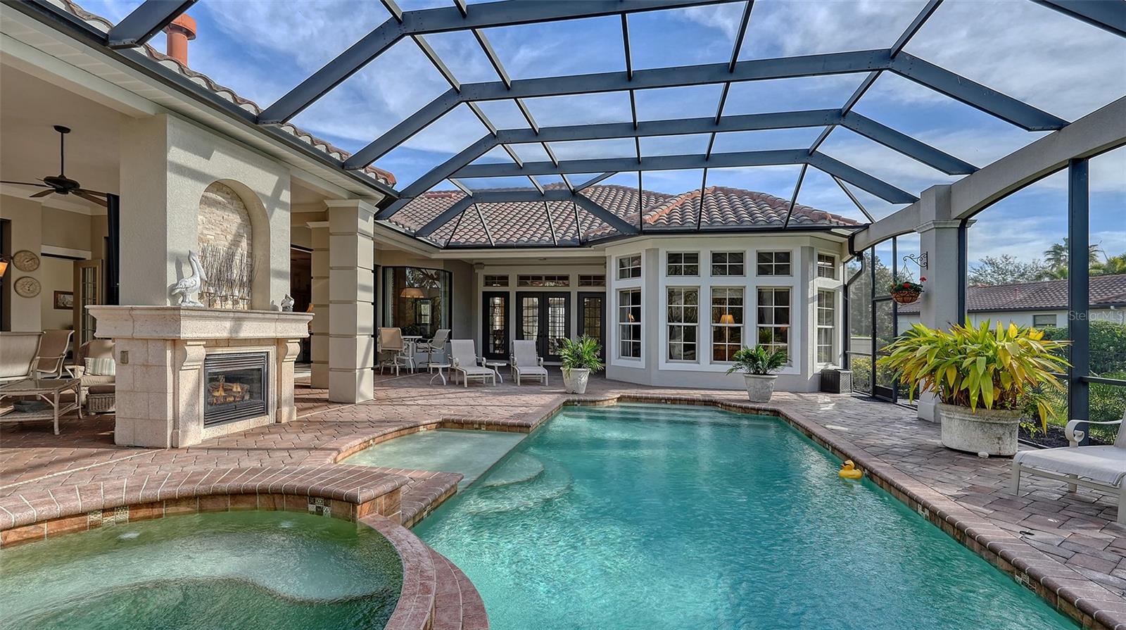 LAKEWOOD RANCH COUNTRY CLUB - Residential