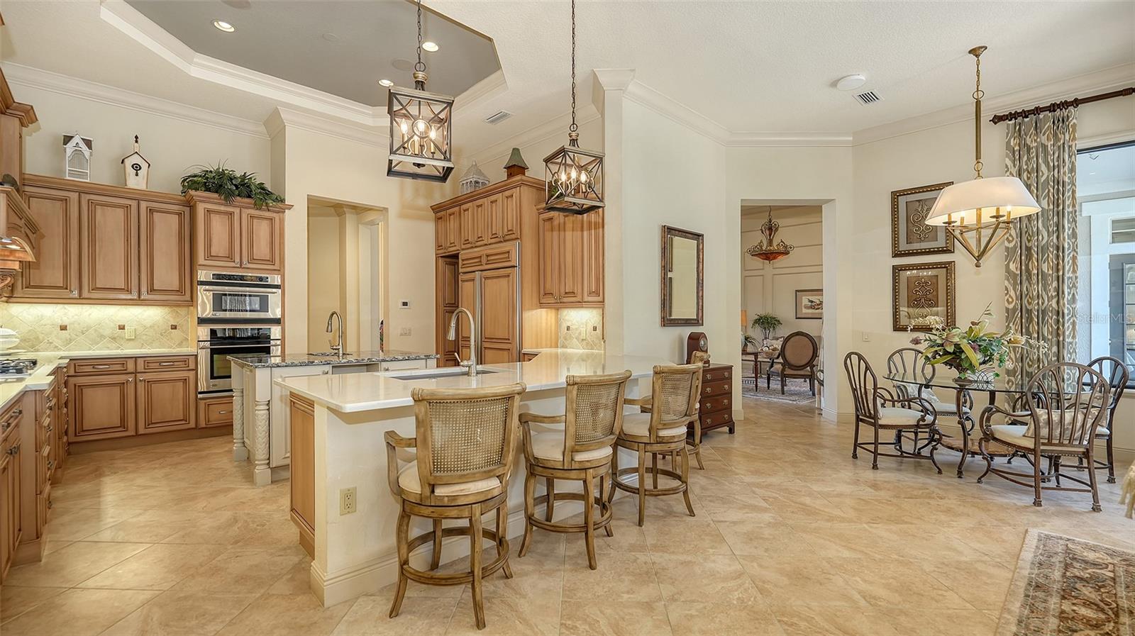 LAKEWOOD RANCH COUNTRY CLUB - Residential