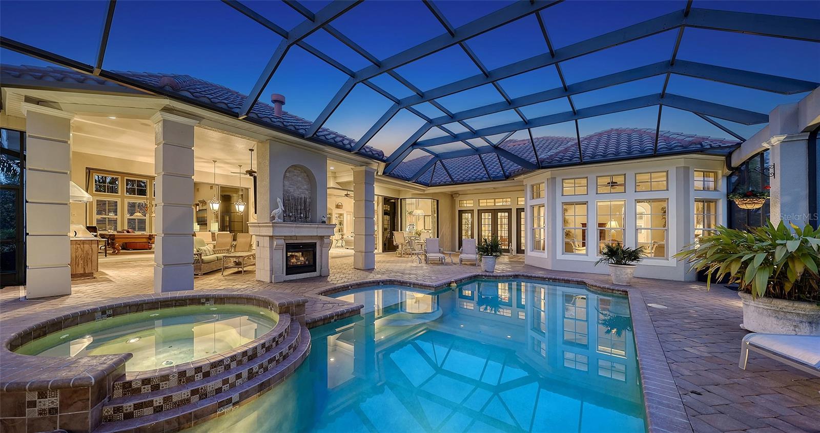 LAKEWOOD RANCH COUNTRY CLUB - Residential