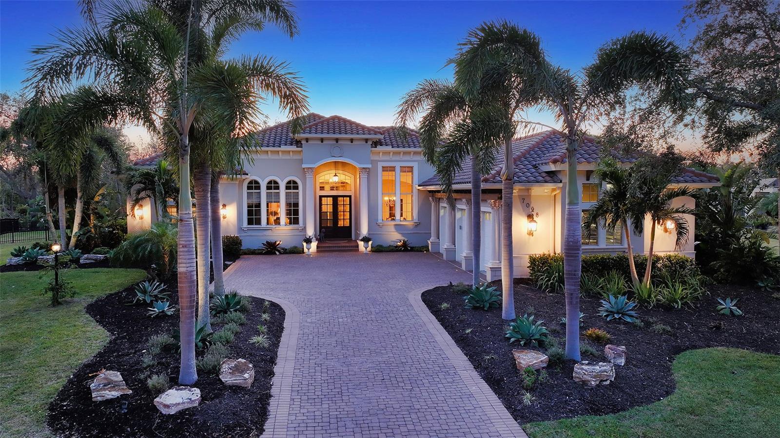 LAKEWOOD RANCH COUNTRY CLUB - Residential