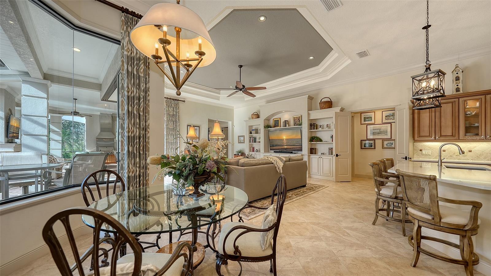 LAKEWOOD RANCH COUNTRY CLUB - Residential