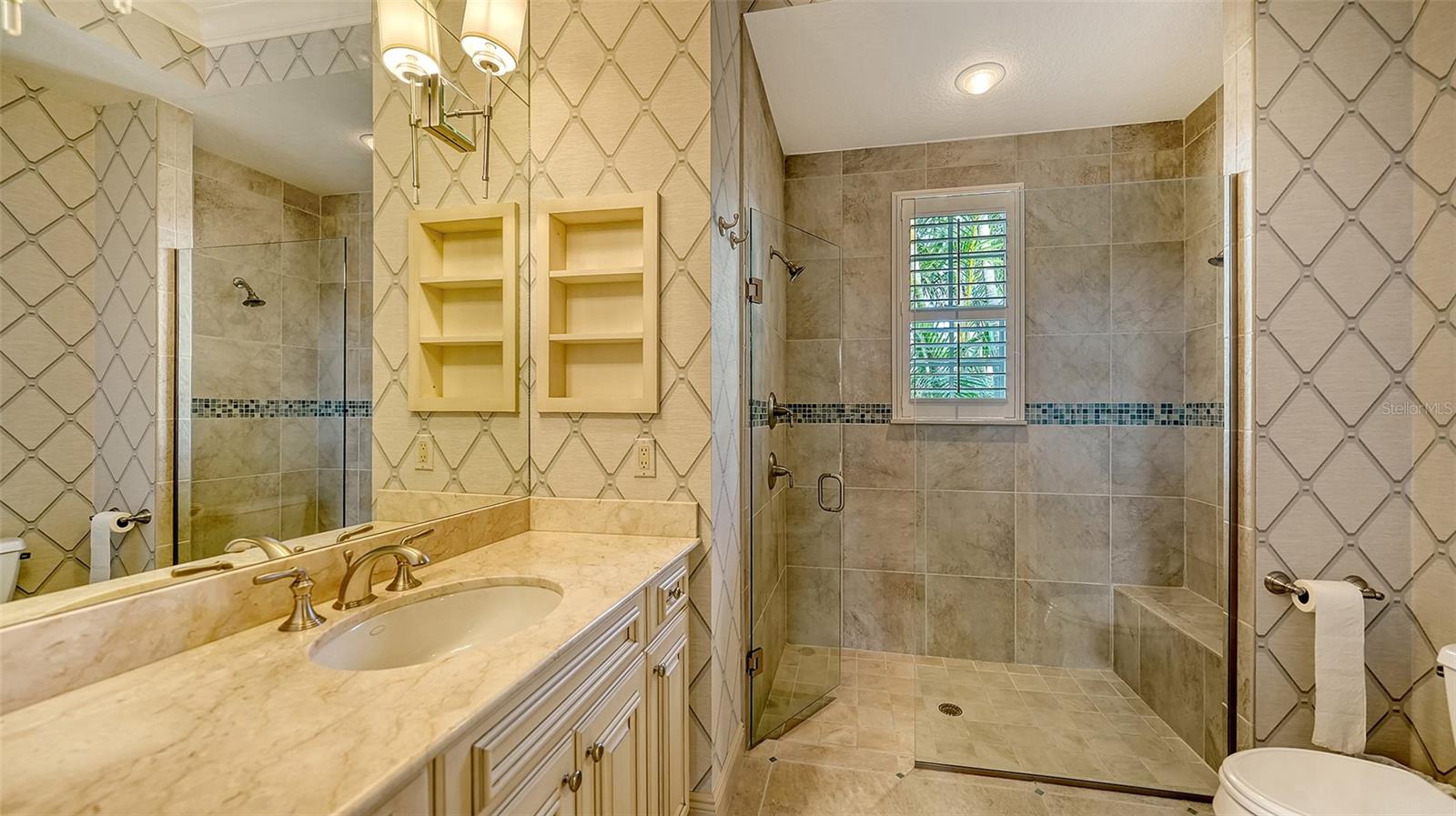 LAKEWOOD RANCH COUNTRY CLUB - Residential